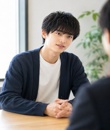 エメラルドの面接人画像